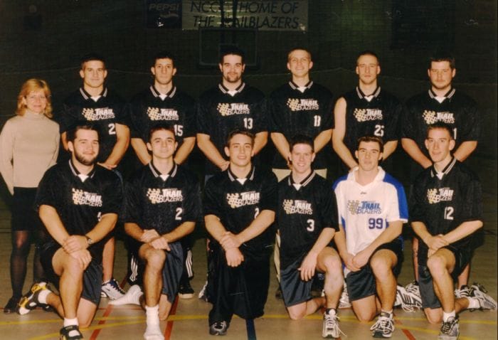 SUNY Niagara Men's Volleyball Team, 2000