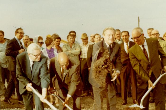 Ceremonial groundbreaking of SUNY Niagara's Sanborn campus, 1970